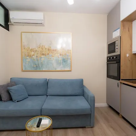 Misty Blue - Near Artificial Of Tiran