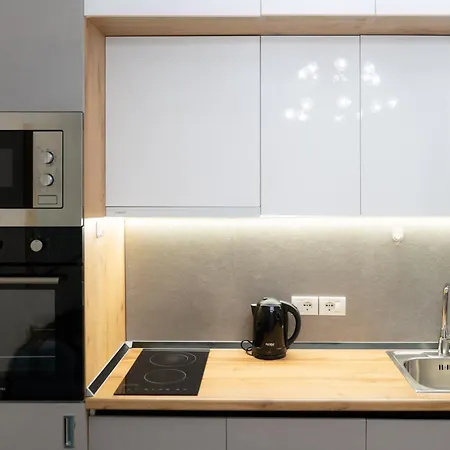 Daire Misty Blue - Near Artificial Of *