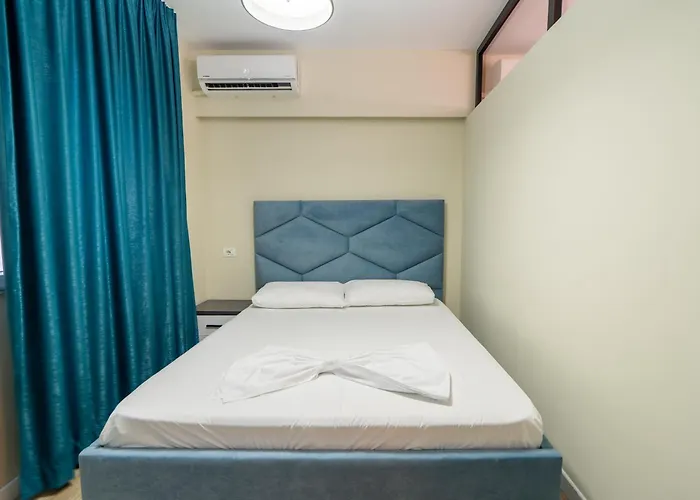 Misty Blue - Near Artificial Of *