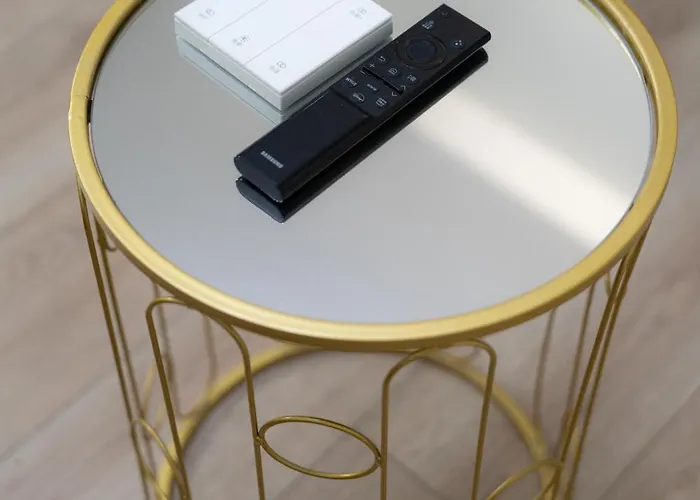 Misty Blue - Near Artificial Of アパート *